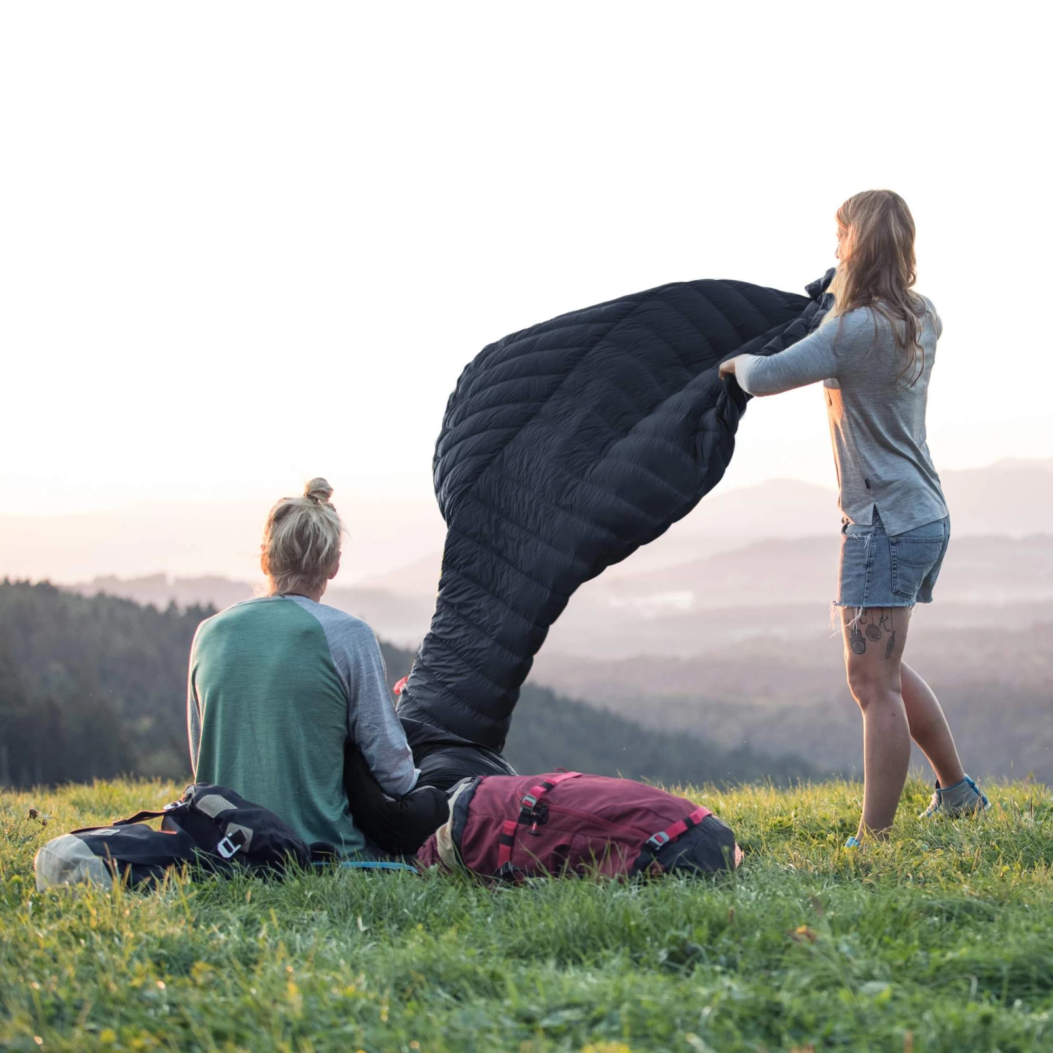 Grüezi Bag BIOPOD DOWNWOOL EXTREME LIGHT 185 BLACK EDITION - Sommerschlafsack 14 Grüezi Bag BIOPOD DOWNWOOL EXTREME LIGHT 185 BLACK EDITION - Sommerschlafsack – Bild 14